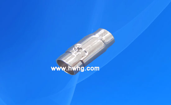 H990